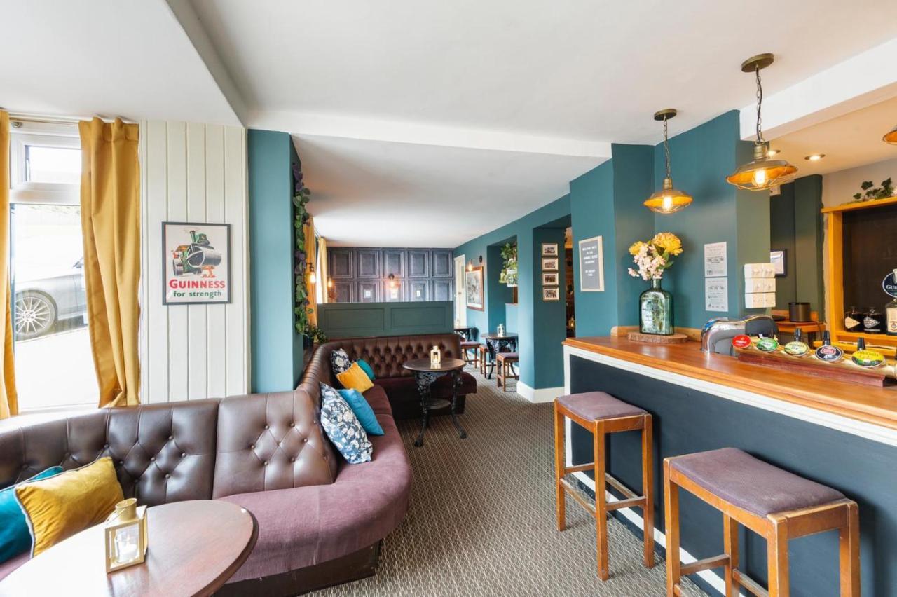 ラドストック The Fromeway Bed & Breakfast エクステリア 写真